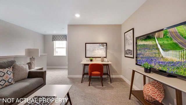 4213 Water Aven Drive, Canal Winchester, OH 43110