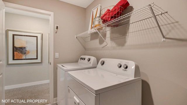 4213 Water Aven Drive, Canal Winchester, OH 43110