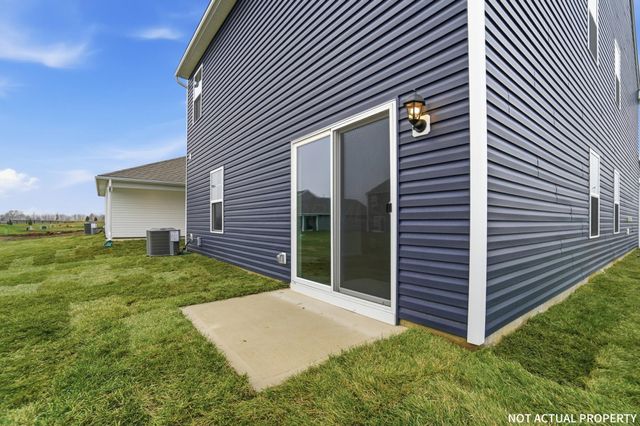 4213 Water Aven Drive, Canal Winchester, OH 43110