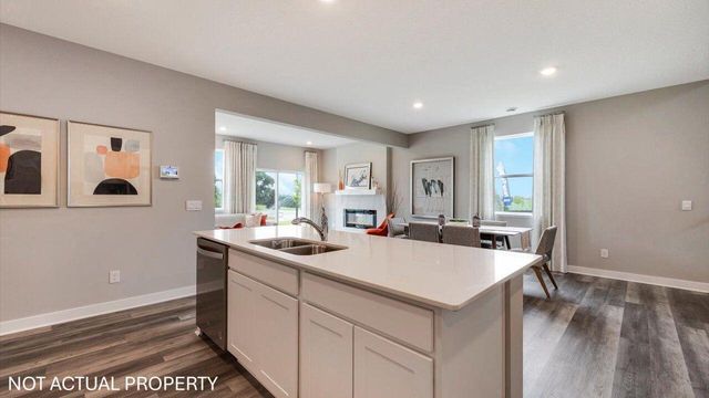 4213 Water Aven Drive, Canal Winchester, OH 43110