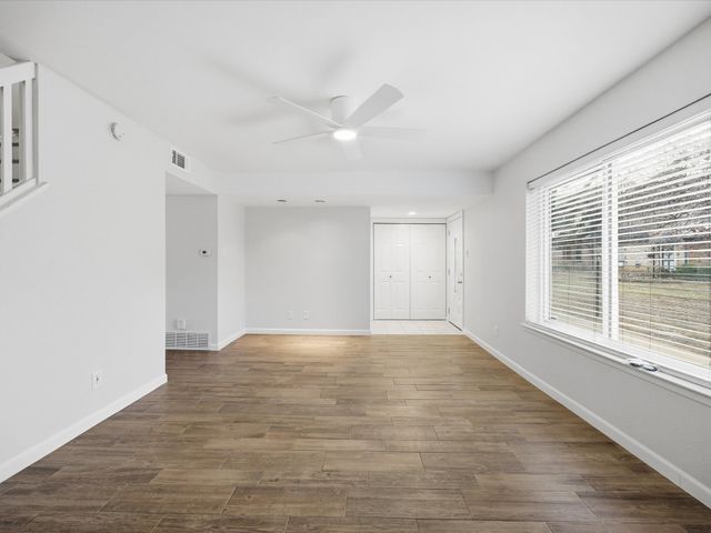 436 Westview Terrace, Arlington, TX 76013