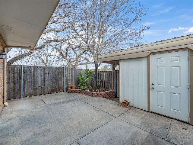 436 Westview Terrace, Arlington, TX 76013