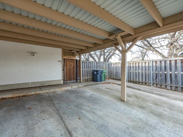 436 Westview Terrace, Arlington, TX 76013