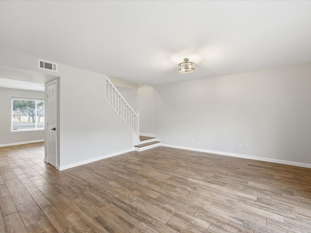 436 Westview Terrace, Arlington, TX 76013