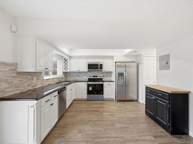 436 Westview Terrace, Arlington, TX 76013