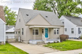 2011 Harwood Avenue, Royal Oak, MI 48067