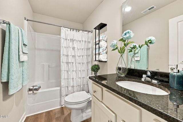 252 Earnest Way, Kenly, NC 27542