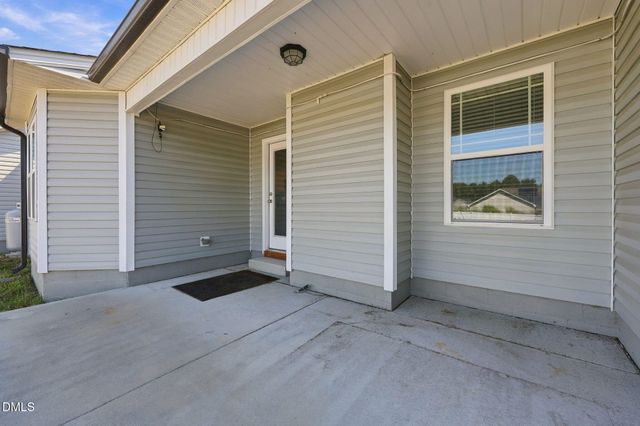 252 Earnest Way, Kenly, NC 27542