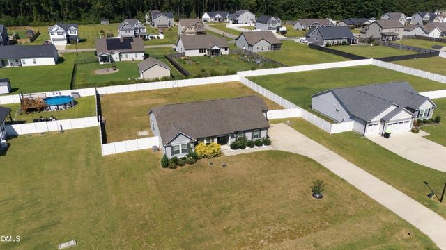 252 Earnest Way, Kenly, NC 27542