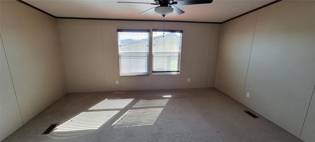10616 Doyle RD, Del Valle, TX 78617