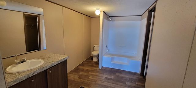 10616 Doyle RD, Del Valle, TX 78617