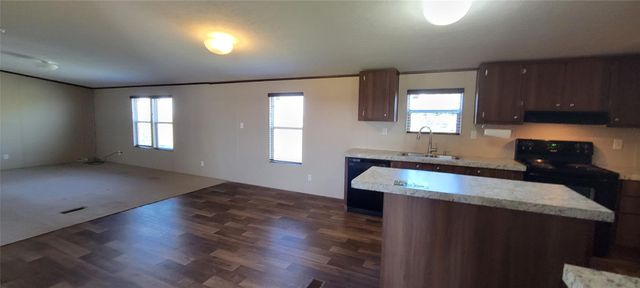 10616 Doyle RD, Del Valle, TX 78617