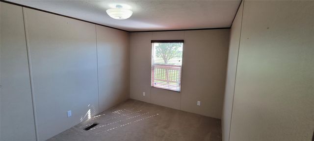 10616 Doyle RD, Del Valle, TX 78617