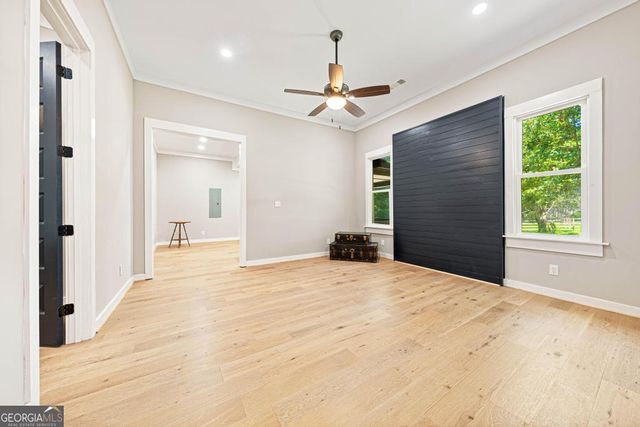 586 Grady School Road, Canon, GA 30520