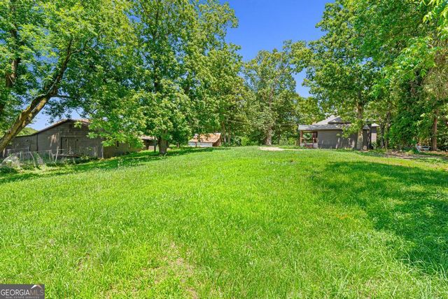 586 Grady School Road, Canon, GA 30520