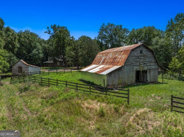 586 Grady School Road, Canon, GA 30520