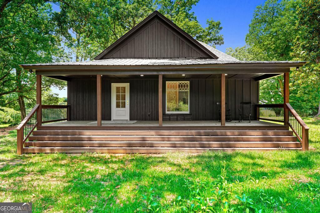 586 Grady School Road, Canon, GA 30520