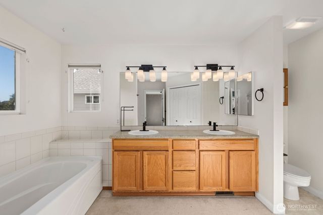 24201 231st Place SE, Maple Valley, WA 98038