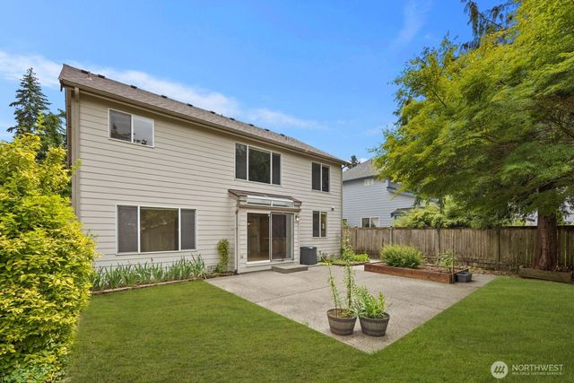 24201 231st Place SE, Maple Valley, WA 98038