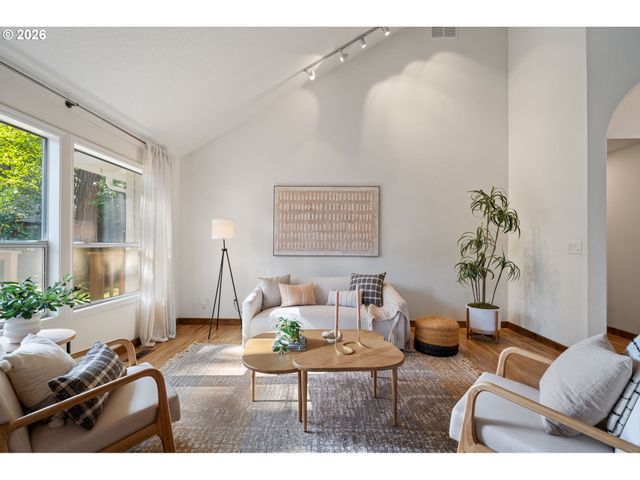 15100 Sw GULL Dr, Beaverton, OR 97007