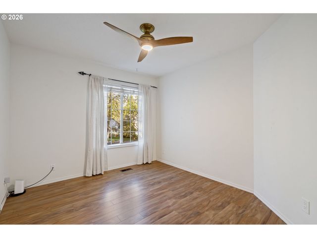 15100 Sw GULL Dr, Beaverton, OR 97007