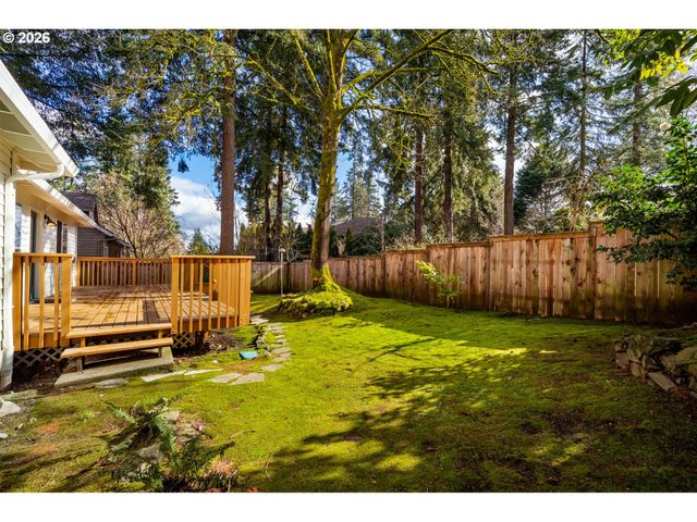 15100 Sw GULL Dr, Beaverton, OR 97007