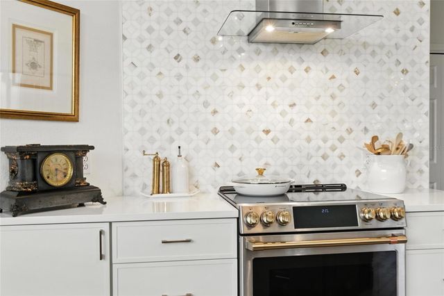 1234 HARBOR TOWN WAY, Venice, FL 34292