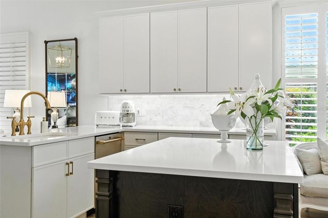 1234 HARBOR TOWN WAY, Venice, FL 34292