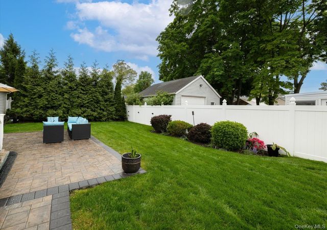 582 Washington Avenue, West Hempstead, NY 11552