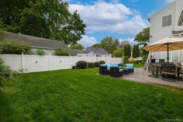 582 Washington Avenue, West Hempstead, NY 11552