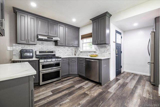 582 Washington Avenue, West Hempstead, NY 11552