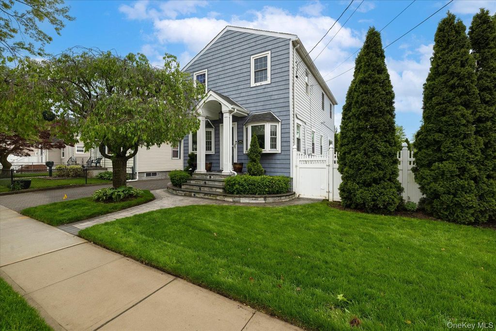 582 Washington Avenue, West Hempstead, NY 11552