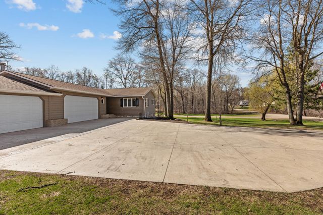 18938 Maryville Road, Brainerd, MN 56401