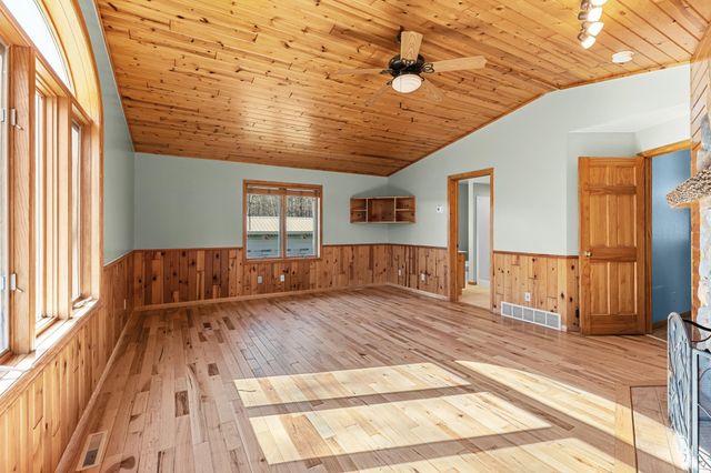 18938 Maryville Road, Brainerd, MN 56401