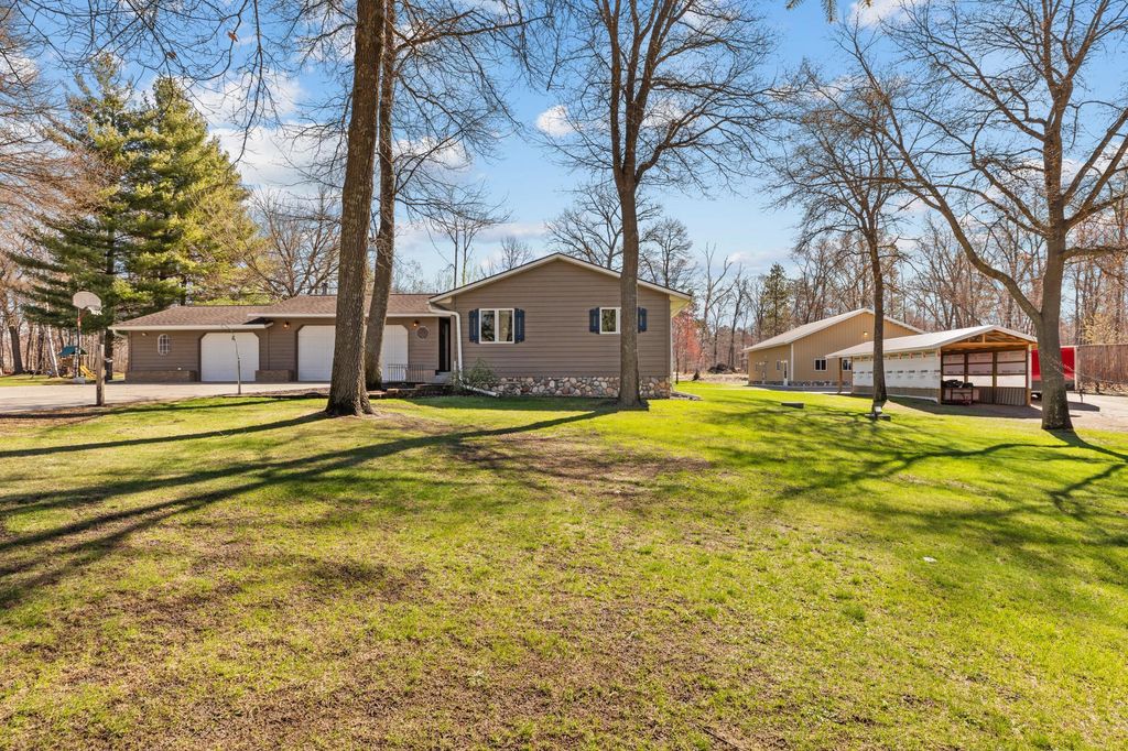 18938 Maryville Road, Brainerd, MN 56401
