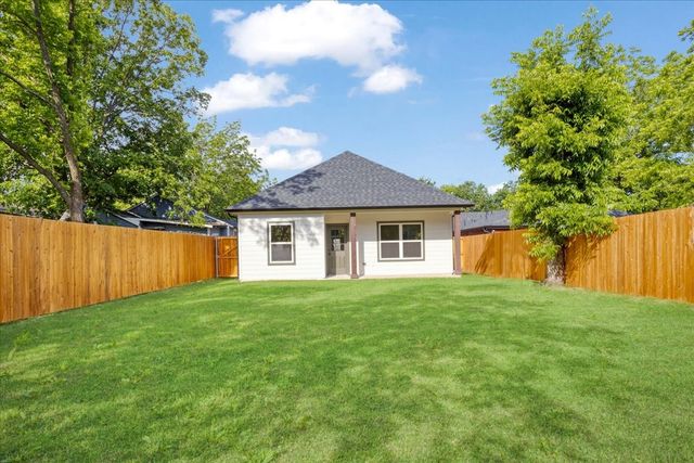 413 N Colbert Avenue, Sherman, TX 75090