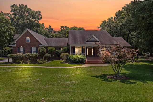 234 Autumn Drive, Saraland, AL 36571