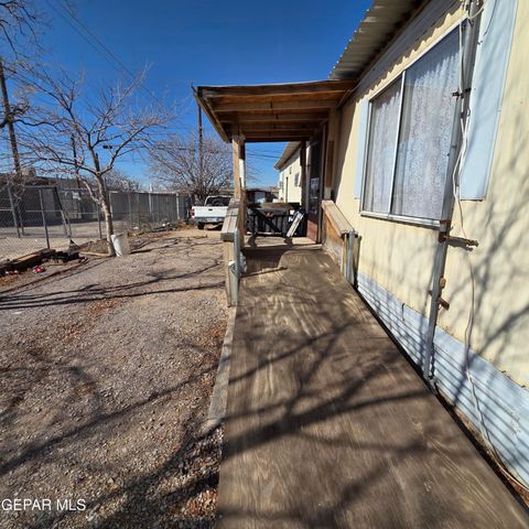 8809 KINGSWAY Drive, Canutillo, TX 79835