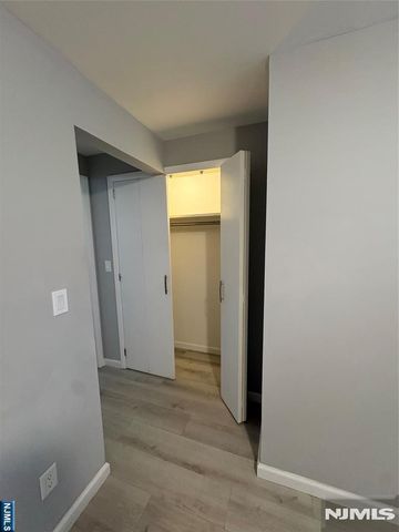 15 Dell Glen Avenue, Lodi, NJ 07644