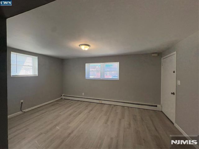 15 Dell Glen Avenue, Lodi, NJ 07644