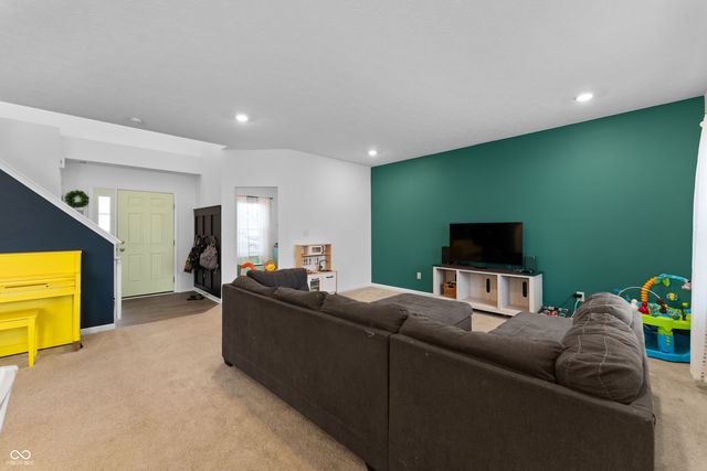 8159 Ambrosia Lane, Pendleton, IN 46064