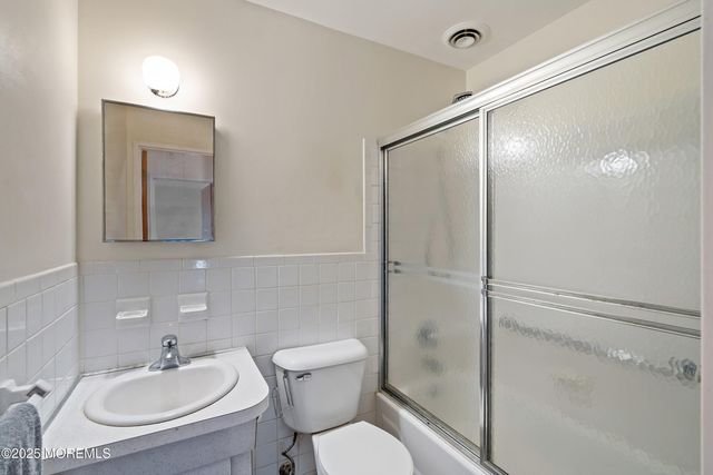 9 D Dove Street D, Manchester, NJ 08759