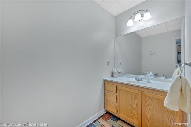 4655 Cusenza Drive, Otter Lake Village, MI 48464