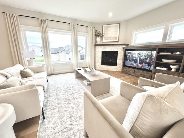 9551 230th Street E, Lakeville, MN 55044