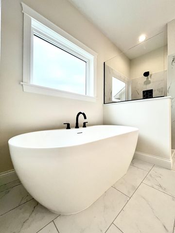 9551 230th Street E, Lakeville, MN 55044