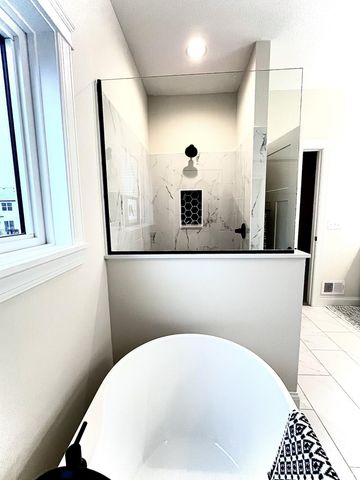 9551 230th Street E, Lakeville, MN 55044