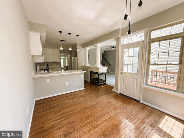 2211 BEAR DEN RD, Frederick, MD 21701