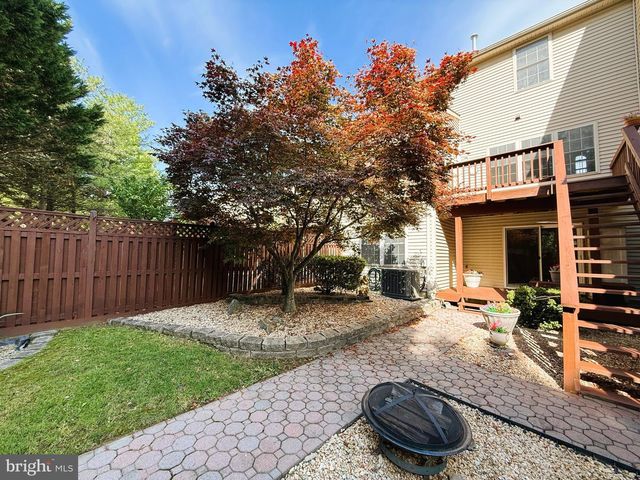 2211 BEAR DEN RD, Frederick, MD 21701