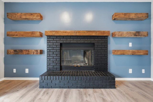 105 KINGSRIDGE Drive, Council Bluffs, IA 51503