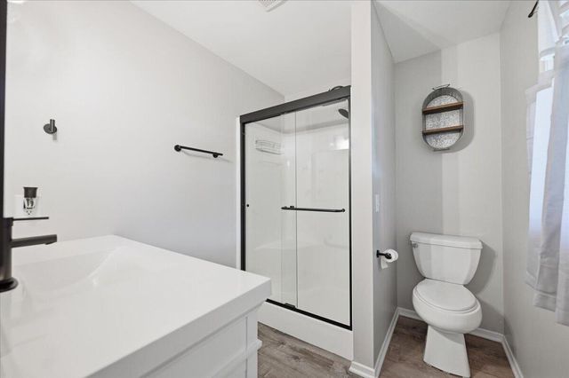 105 KINGSRIDGE Drive, Council Bluffs, IA 51503
